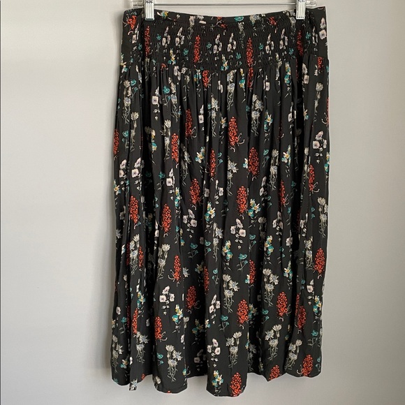 Natural Life Gray Multicolor Floral Print Addie Midi Skirt Size XL - Picture 8 of 13